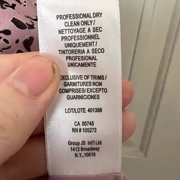 Halston Heritage Heritage Marble Print Popover Pleated Dress - Picture 9 of 9